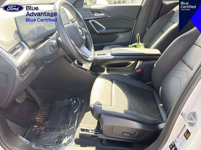 Used 2025 BMW X1 xDrive28i AWD/4WD image 17