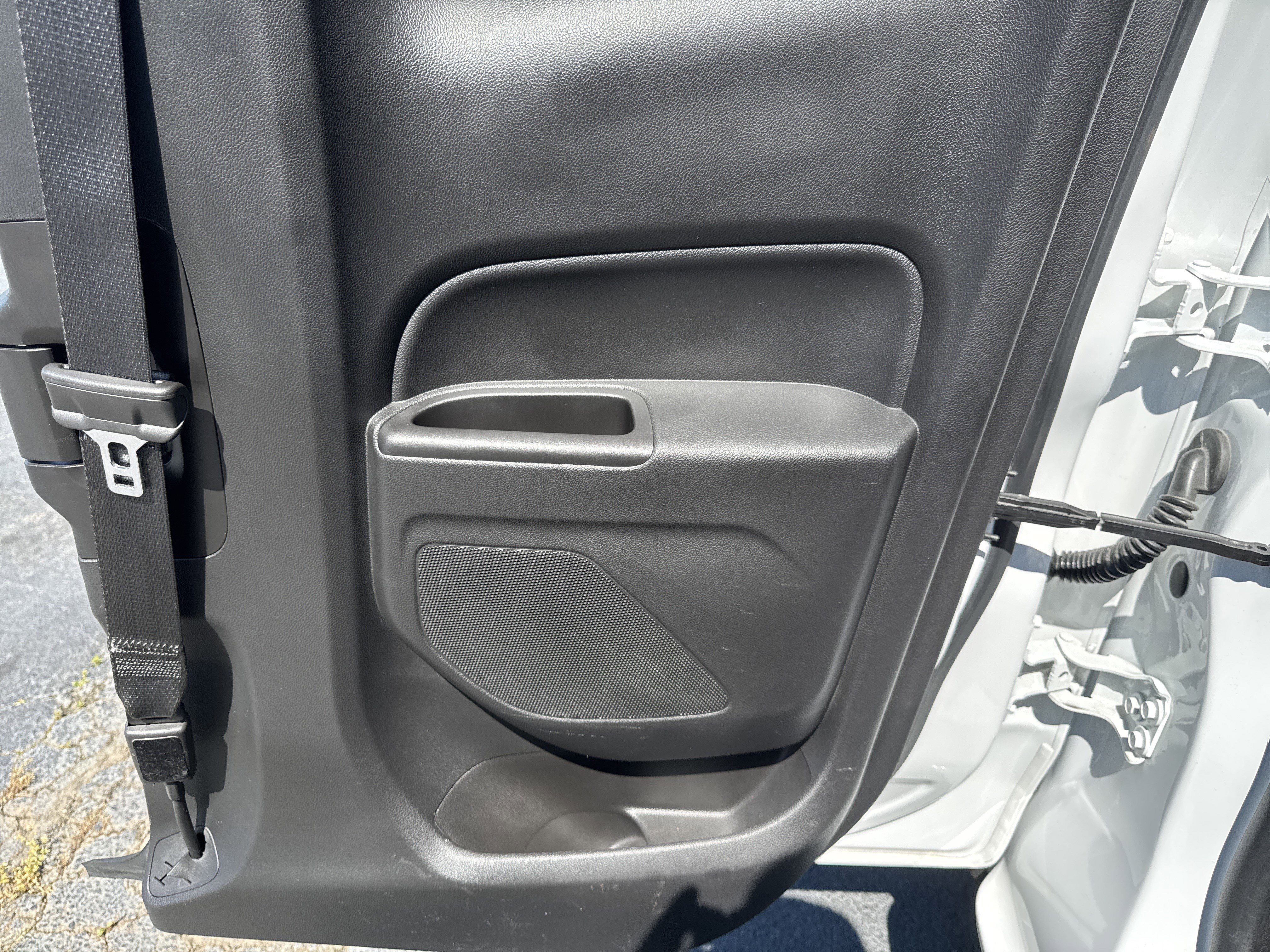 Used 2021 Chevrolet Colorado LT w/ Fleet Safety Package image 18