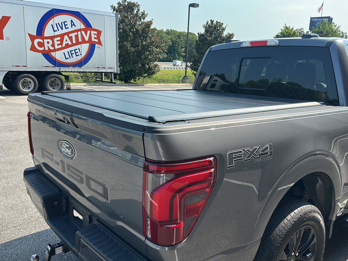 Certified 2024 Ford F150 Lariat w/ FX4 Off-Road Package AWD/4WD image 6