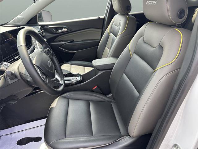 Used 2025 Chevrolet Trax ACTIV w/ Driver Confidence Package FWD image 13