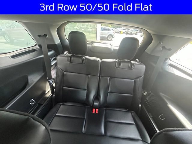 Certified 2023 Ford Explorer XLT w/ Equipment Group 202A AWD/4WD image 18