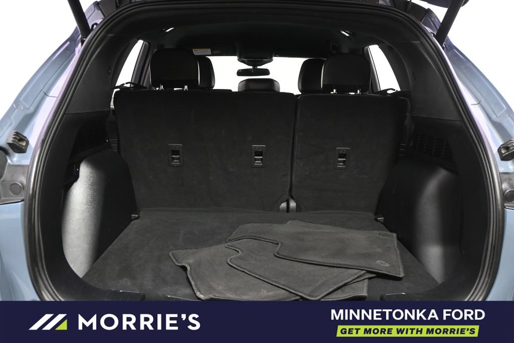 Certified 2024 Ford Escape ST-Line AWD/4WD image 19