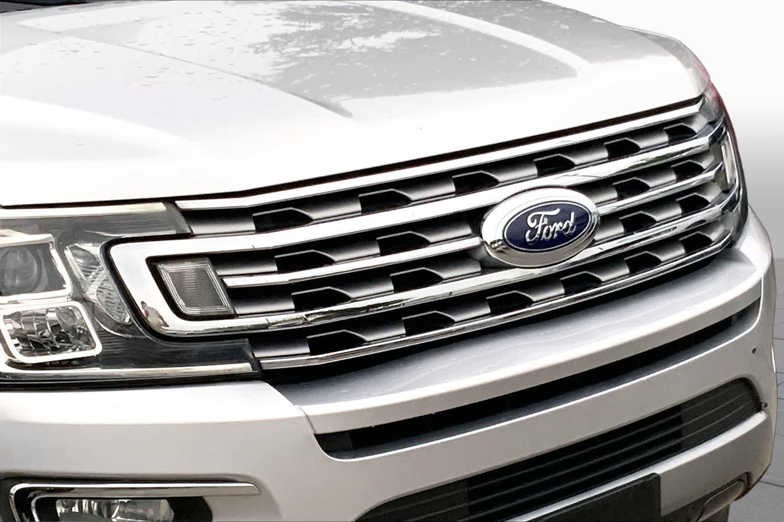 Certified 2019 Ford Expedition Max Limited RWD image 26