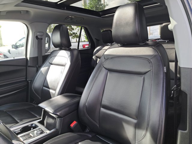Certified 2023 Ford Explorer XLT w/ Equipment Group 202A image 19