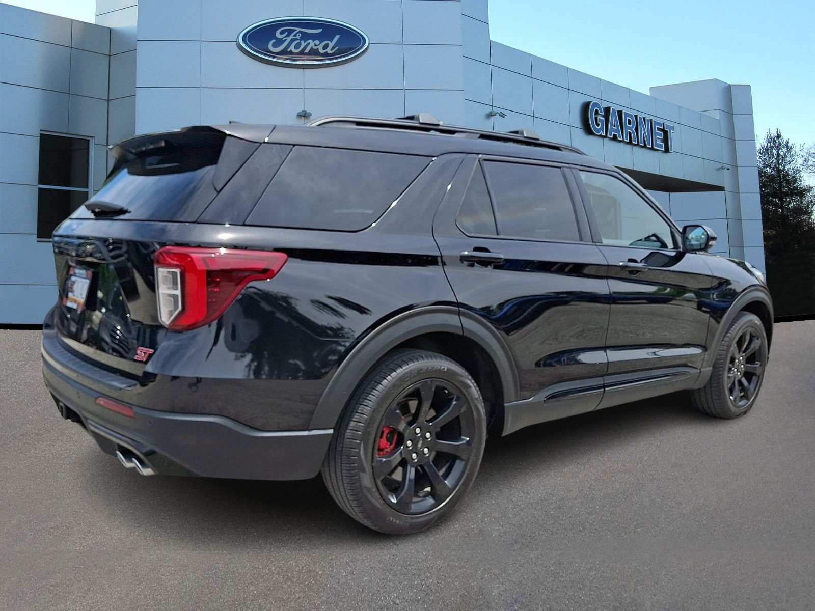 Certified 2023 Ford Explorer ST w/ Equipment Group 401A AWD/4WD image 7