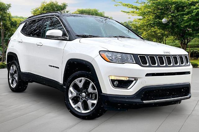 Used 2019 Jeep Compass Limited AWD/4WD image 5