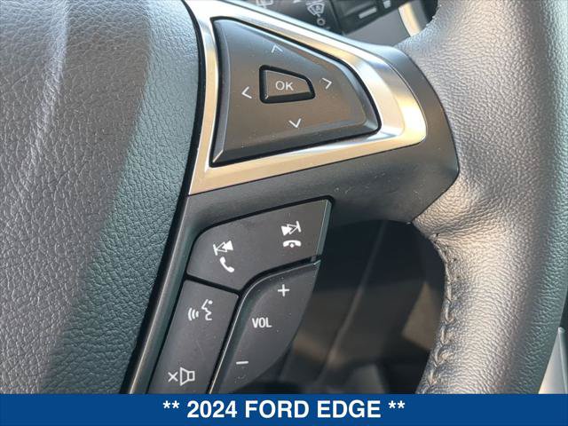 Certified 2024 Ford Edge Titanium w/ Equipment Group 301A AWD/4WD image 15