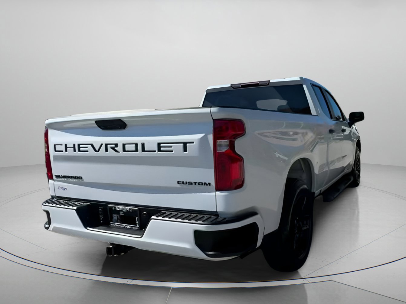 Used 2025 Chevrolet Silverado 1500 Custom w/ Turbomax Blackout Package image 18