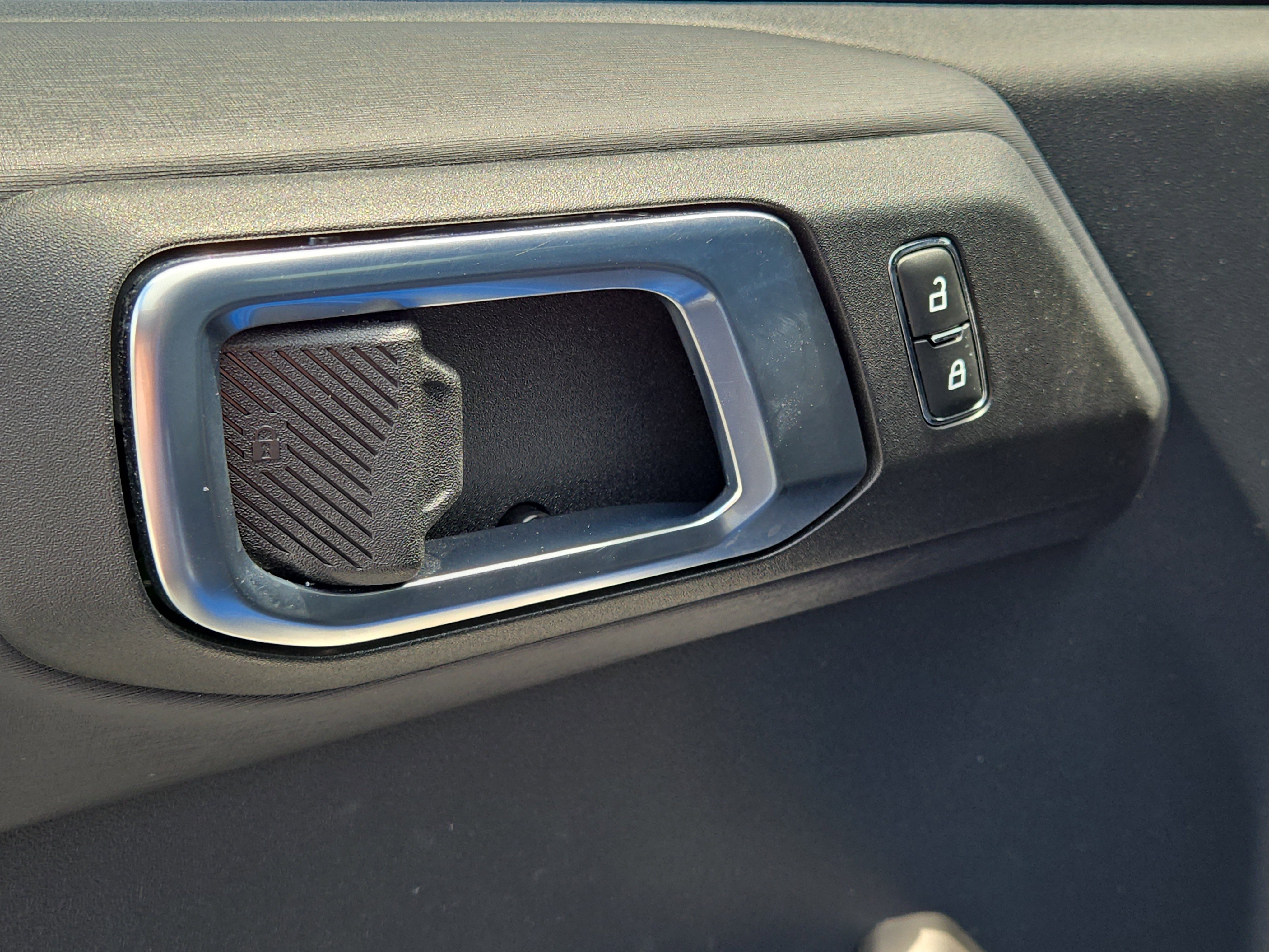 Certified 2021 Ford Bronco First Edition image 24