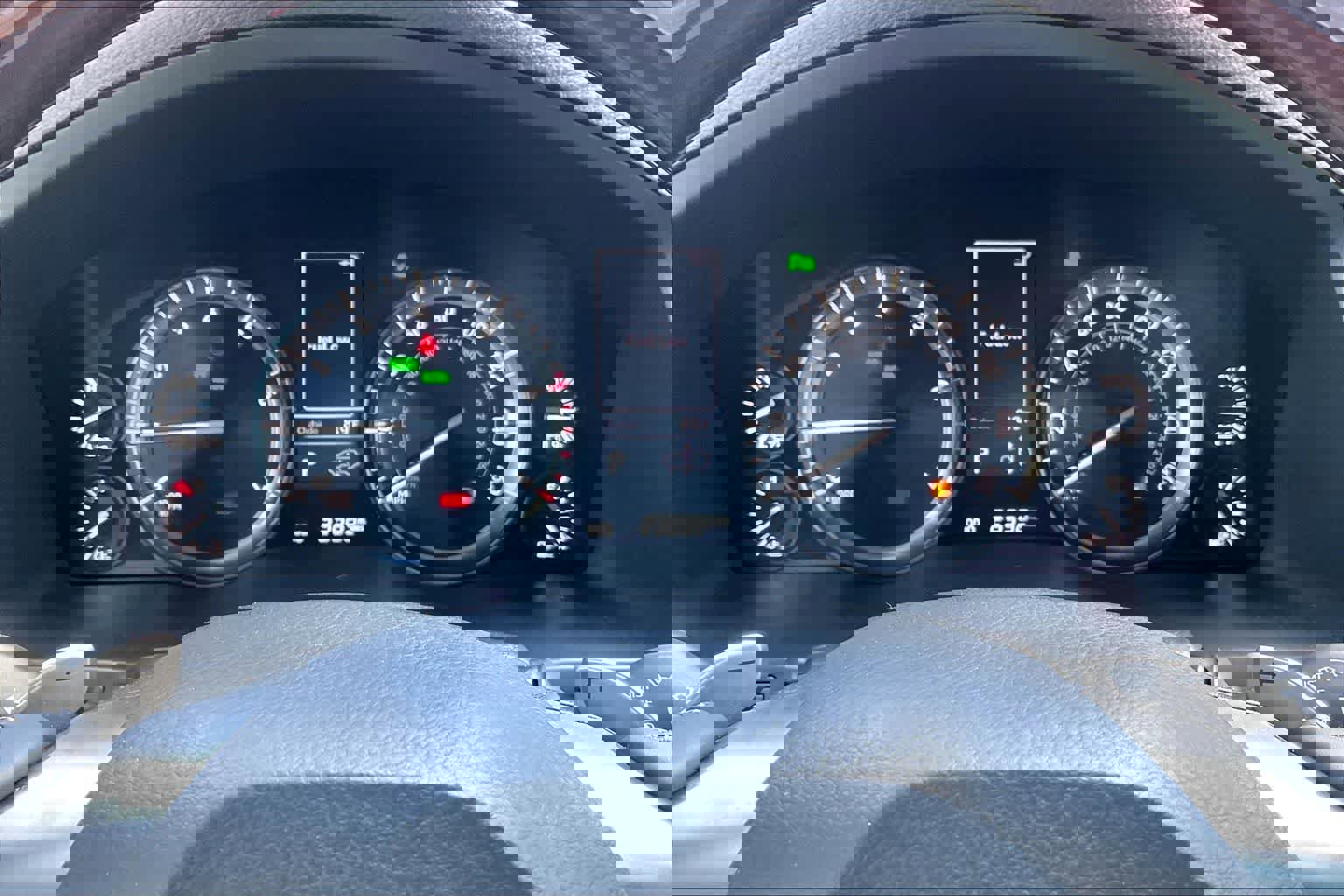 Used 2019 Lexus LX 570 4WD image 19