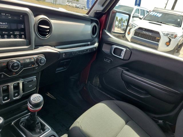 Used 2021 Jeep Wrangler Sport image 30