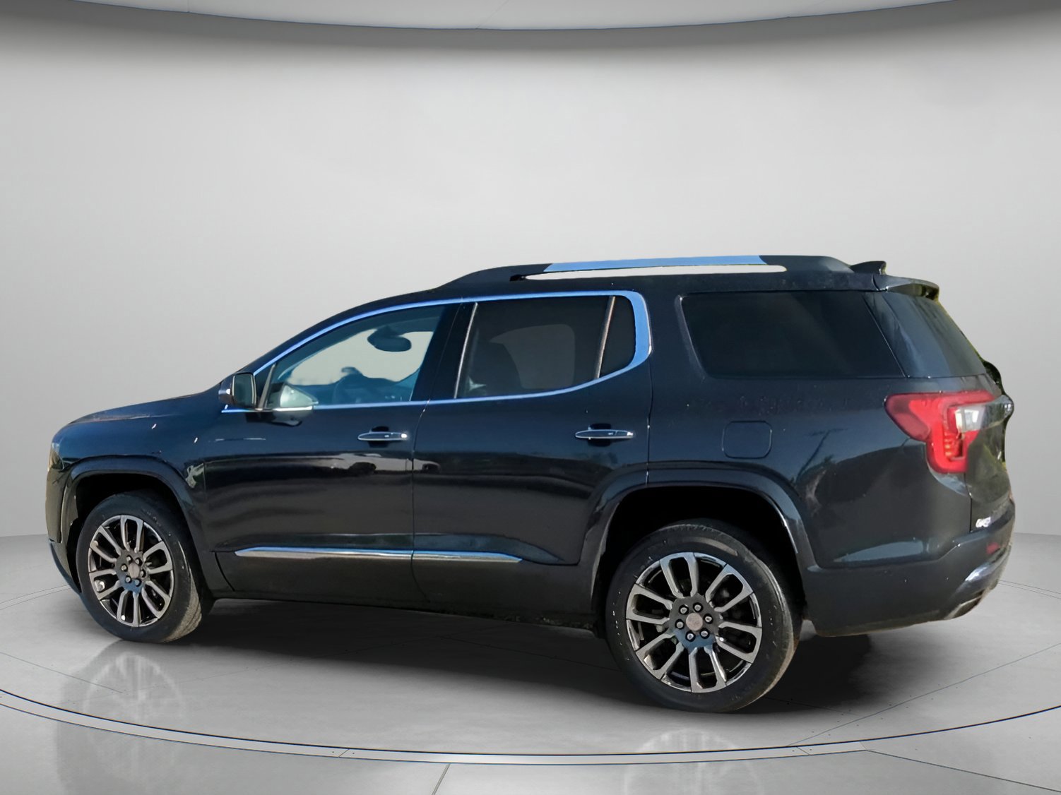 Used 2020 GMC Acadia Denali image 10