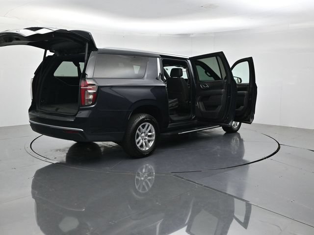 Used 2023 Chevrolet Suburban LT RWD image 53