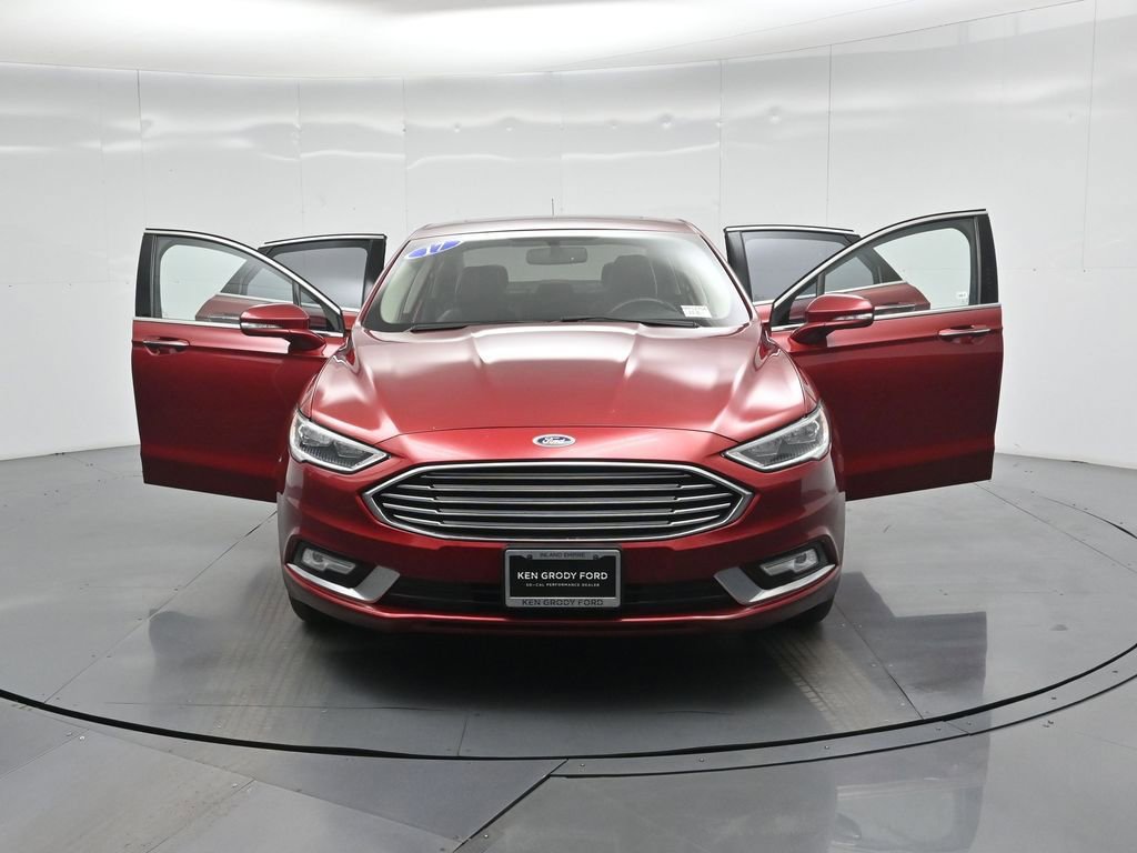 Certified 2017 Ford Fusion Energi Titanium image 31