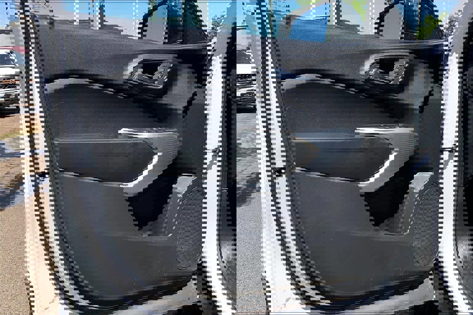 Used 2025 Chevrolet Trax LS image 22