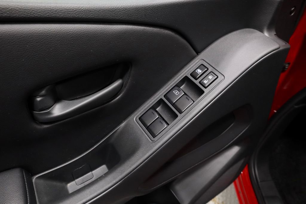 Used 2025 Nissan Frontier S w/ S Utility Package image 22