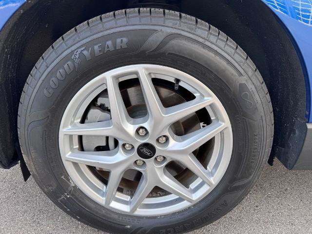Certified 2024 Ford Edge SEL w/ Convenience Package AWD/4WD image 9
