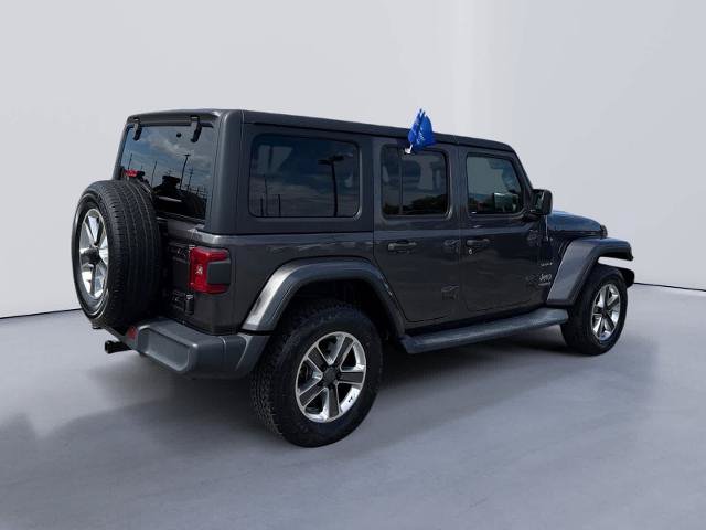 Used 2018 Jeep Wrangler Unlimited Sahara AWD/4WD image 5