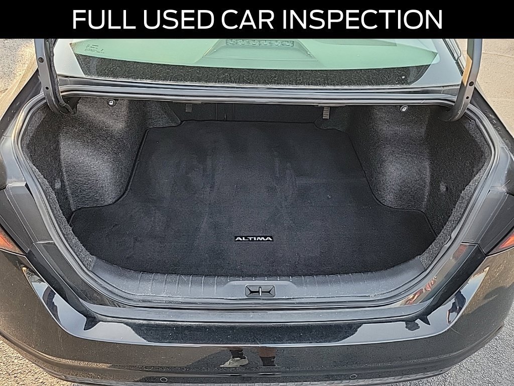 Used 2024 Nissan Altima 2.5 SV FWD image 6