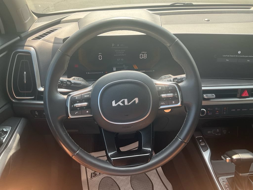 Used 2024 Kia Sorento X-Line EX AWD/4WD image 23