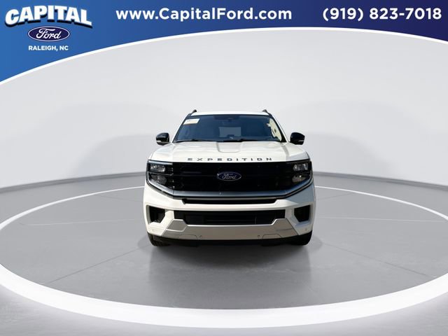 Certified 2025 Ford Expedition Max Platinum w/ Platinum Ultimate Package AWD/4WD image 3