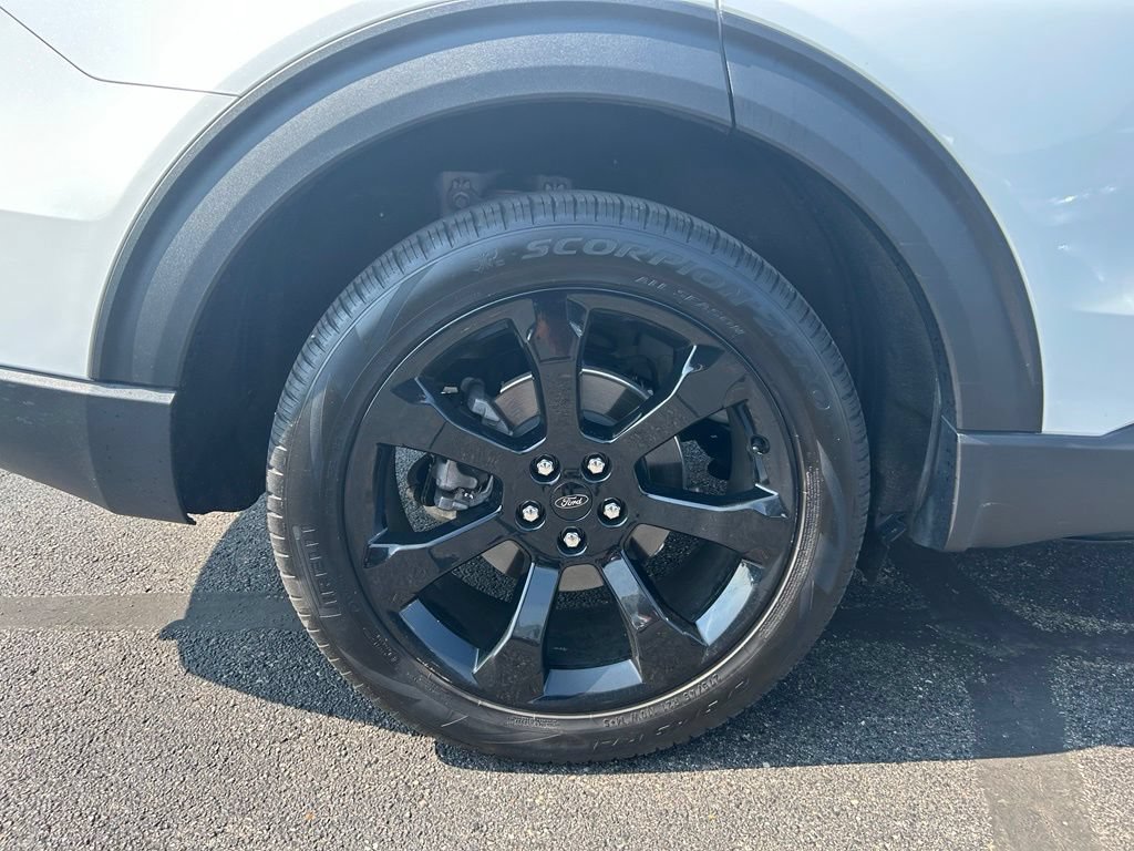 Certified 2022 Ford Explorer ST-Line w/ Class IV Trailer Tow Package AWD/4WD image 10