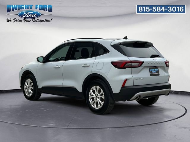 Certified 2025 Ford Escape Active FWD image 3