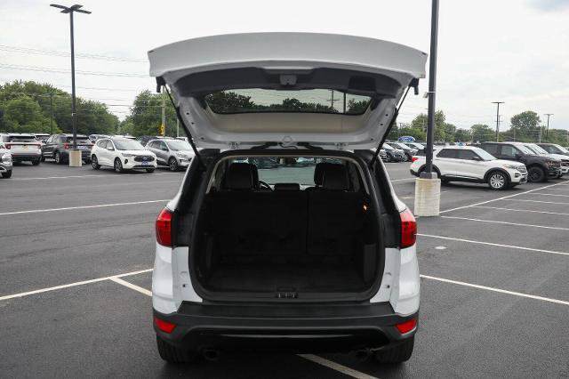 Certified 2019 Ford Escape SE FWD image 12