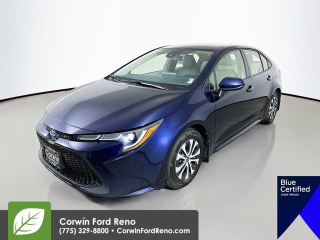 Used 2022 Toyota Corolla LE FWD image 3
