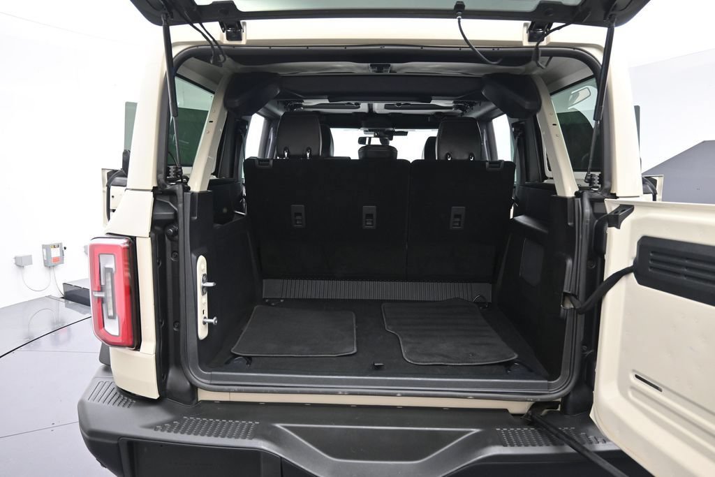 Certified 2025 Ford Bronco Badlands AWD/4WD image 31