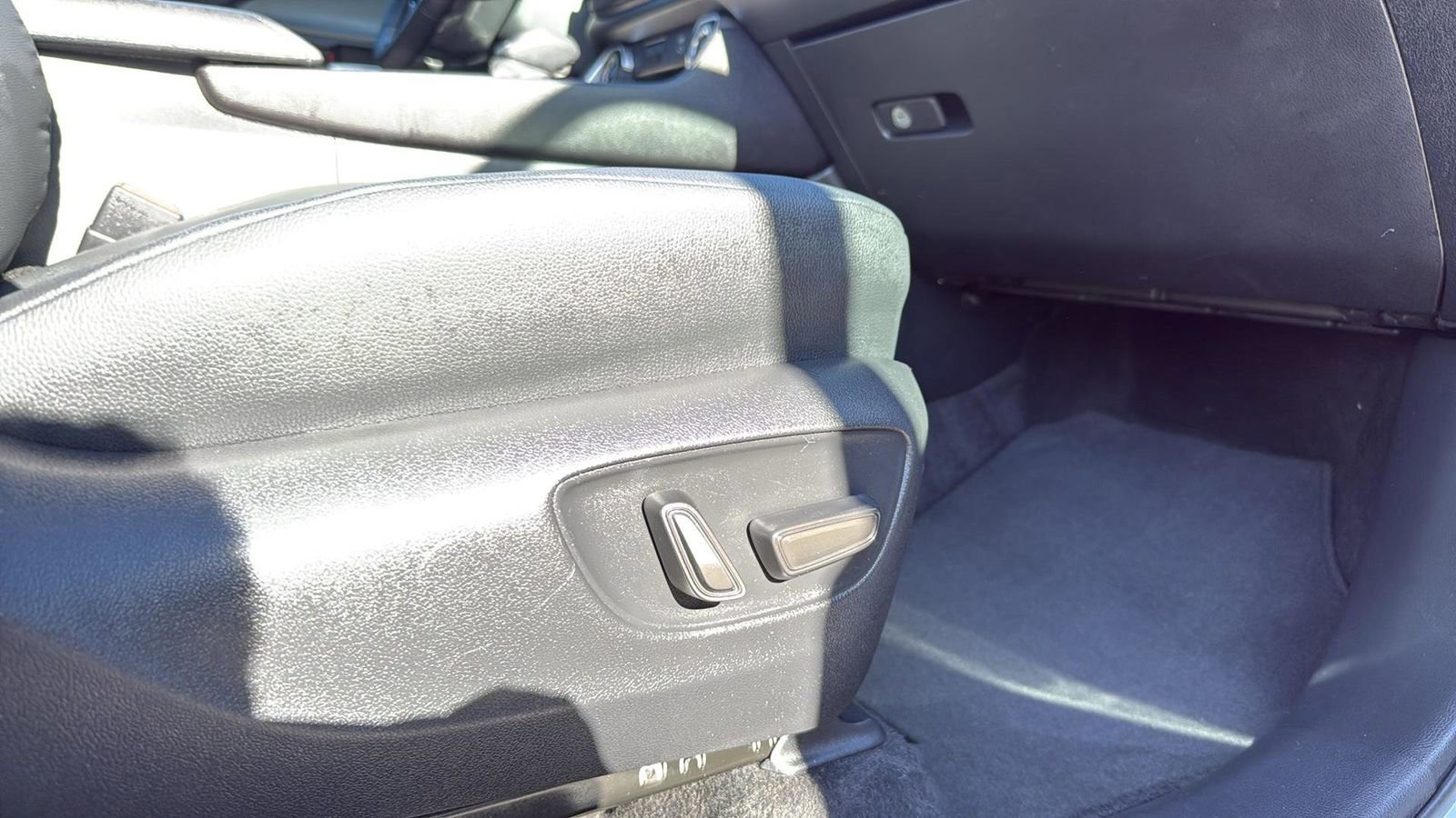 Used 2024 Toyota Grand Highlander XLE image 25