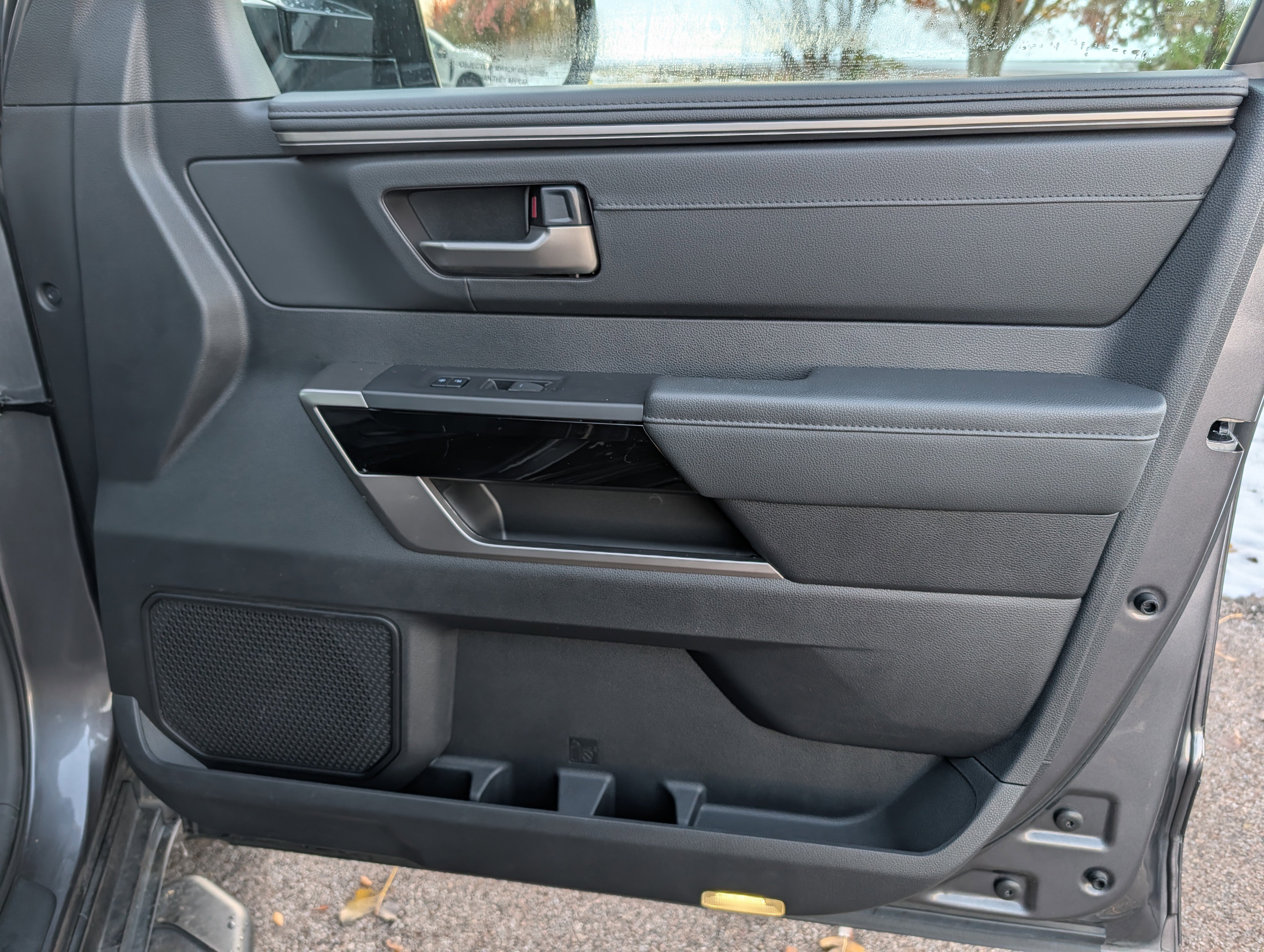 Used 2023 Toyota Tundra Limited image 30