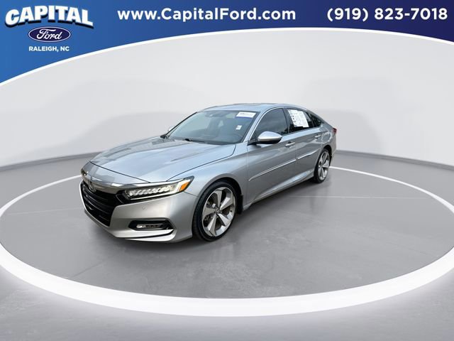 Used 2020 Honda Accord Touring image 2