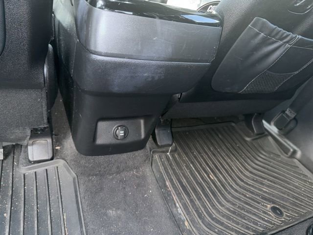 Used 2022 Kia Telluride EX w/ EX Premium Package image 31