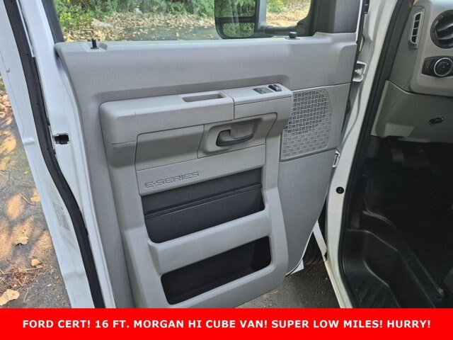 Certified 2024 Ford E-350 and Econoline 350 Super Duty w/ Driver's Safety Package RWD image 12