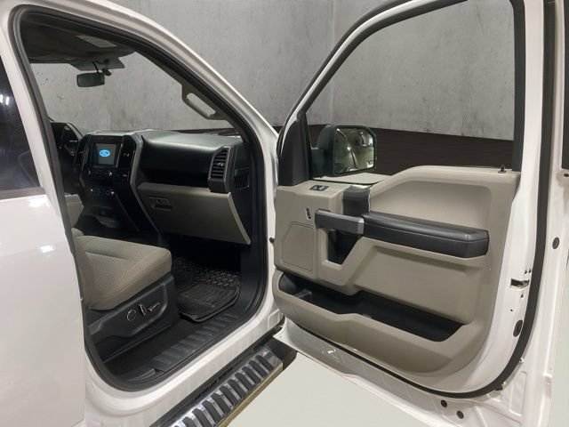 Certified 2018 Ford F150 XLT w/ Equipment Group 302A Luxury AWD/4WD image 19