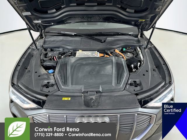 Used 2021 Audi e-tron Premium Plus w/ Premium Plus Package AWD/4WD image 35