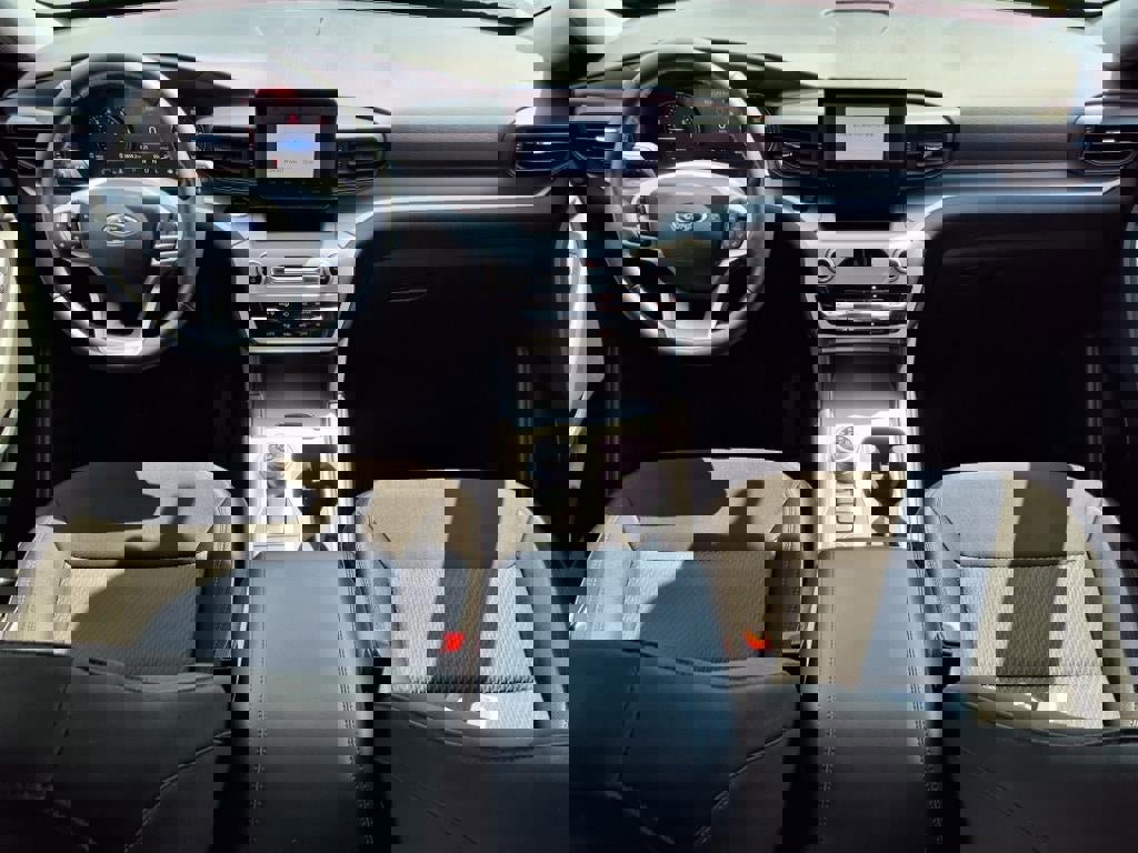 Certified 2023 Ford Explorer XLT image 12