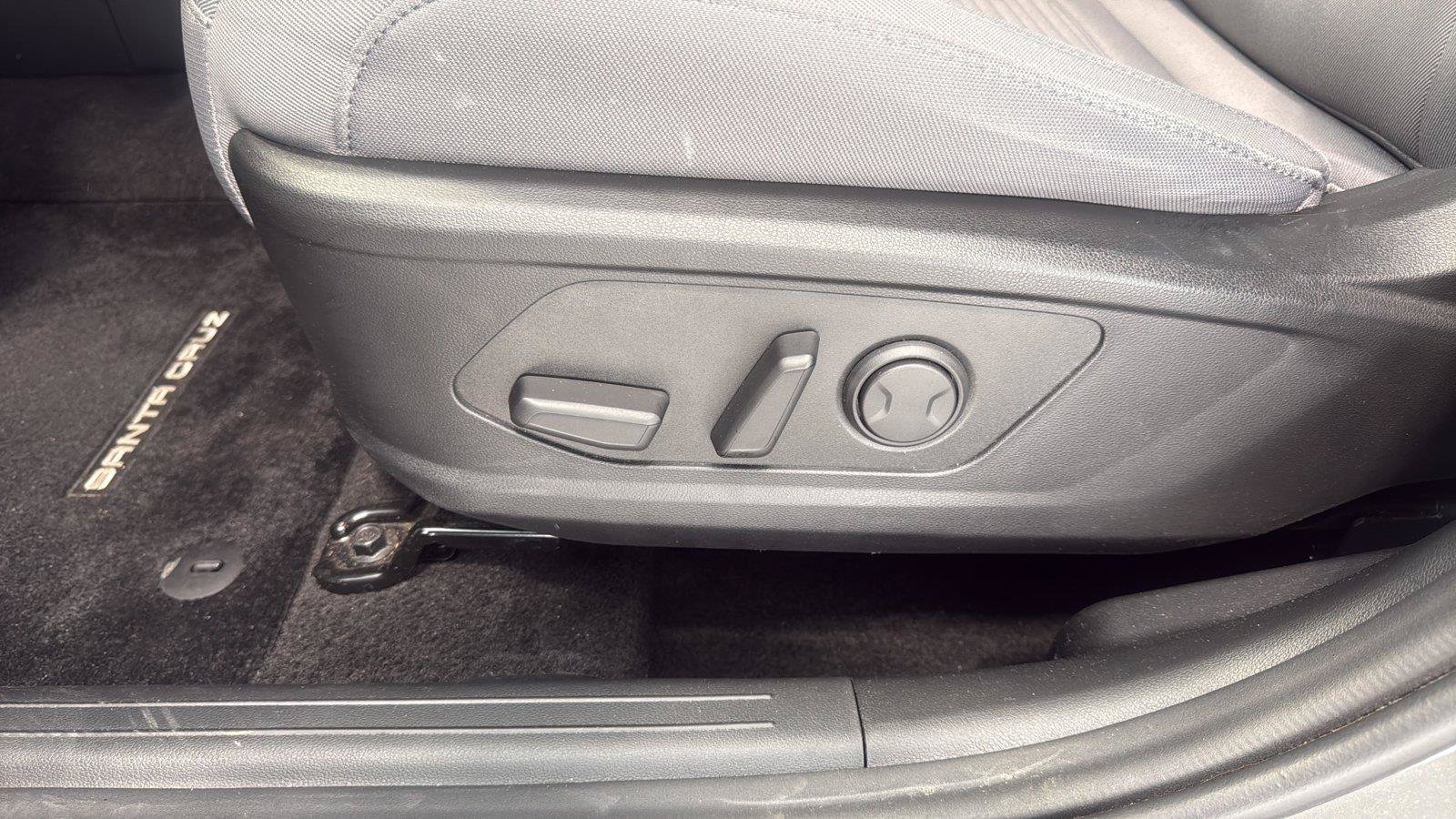 Used 2023 Hyundai Santa Cruz SEL Premium AWD/4WD image 22