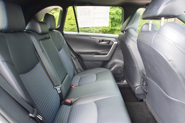 Used 2019 Toyota RAV4 XSE w/ XSE Weather Package AWD/4WD image 14