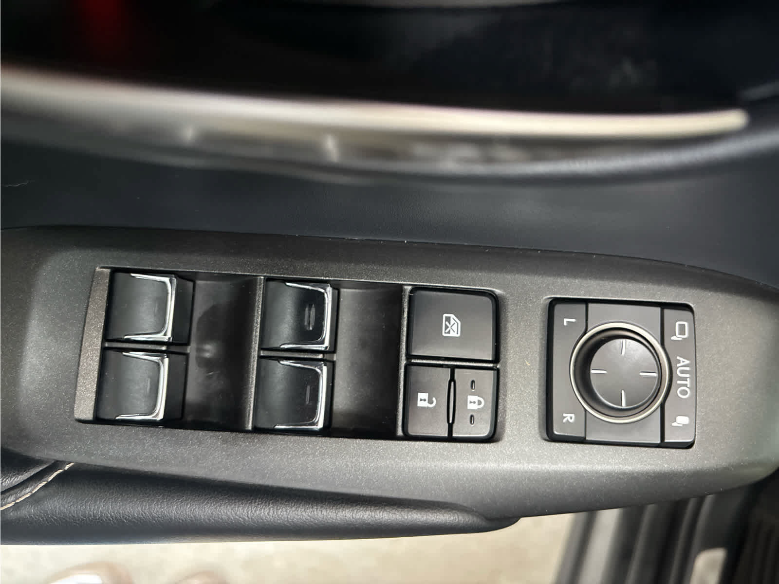Used 2018 Lexus NX 300 AWD w/ Comfort Package image 28