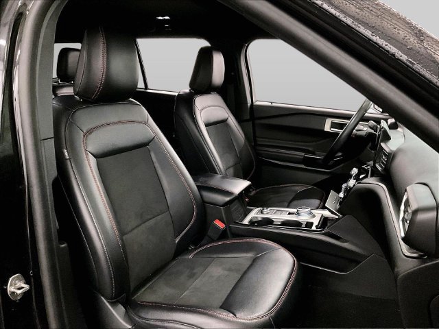 Certified 2023 Ford Explorer ST-Line w/ Class IV Trailer Tow Package AWD/4WD image 7