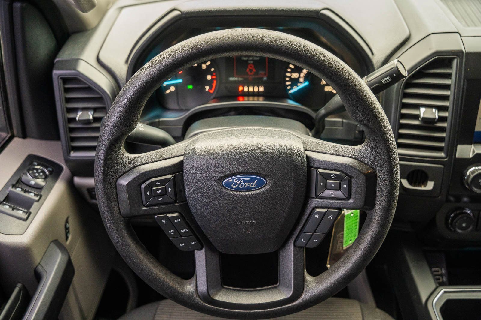 Certified 2020 Ford F150 XL w/ Equipment Group 101A Mid image 25