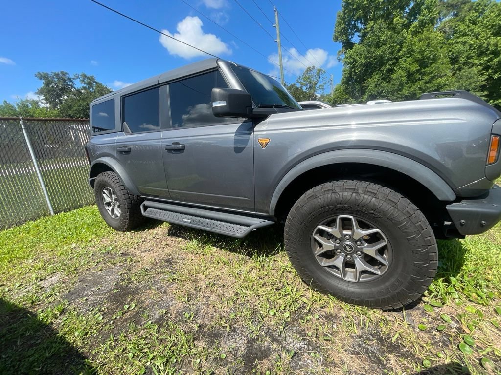 Certified 2022 Ford Bronco Badlands AWD/4WD image 1