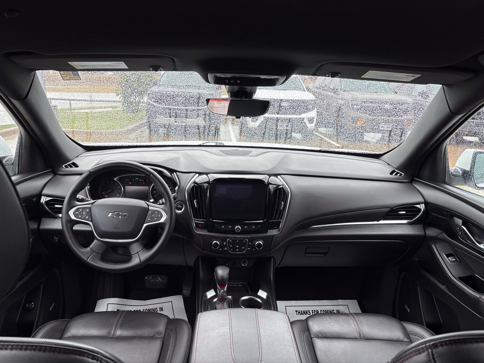Used 2024 Chevrolet Traverse RS FWD image 26