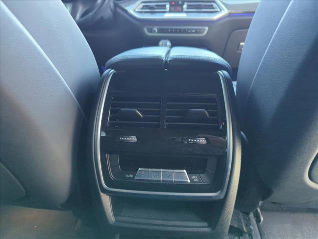 Used 2022 BMW X5 M50i w/ Executive Package AWD/4WD image 19