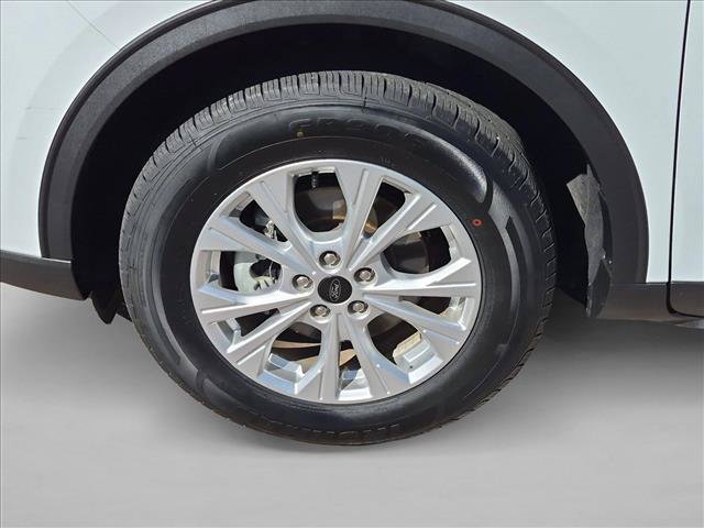 Certified 2025 Ford Escape Active AWD/4WD image 9