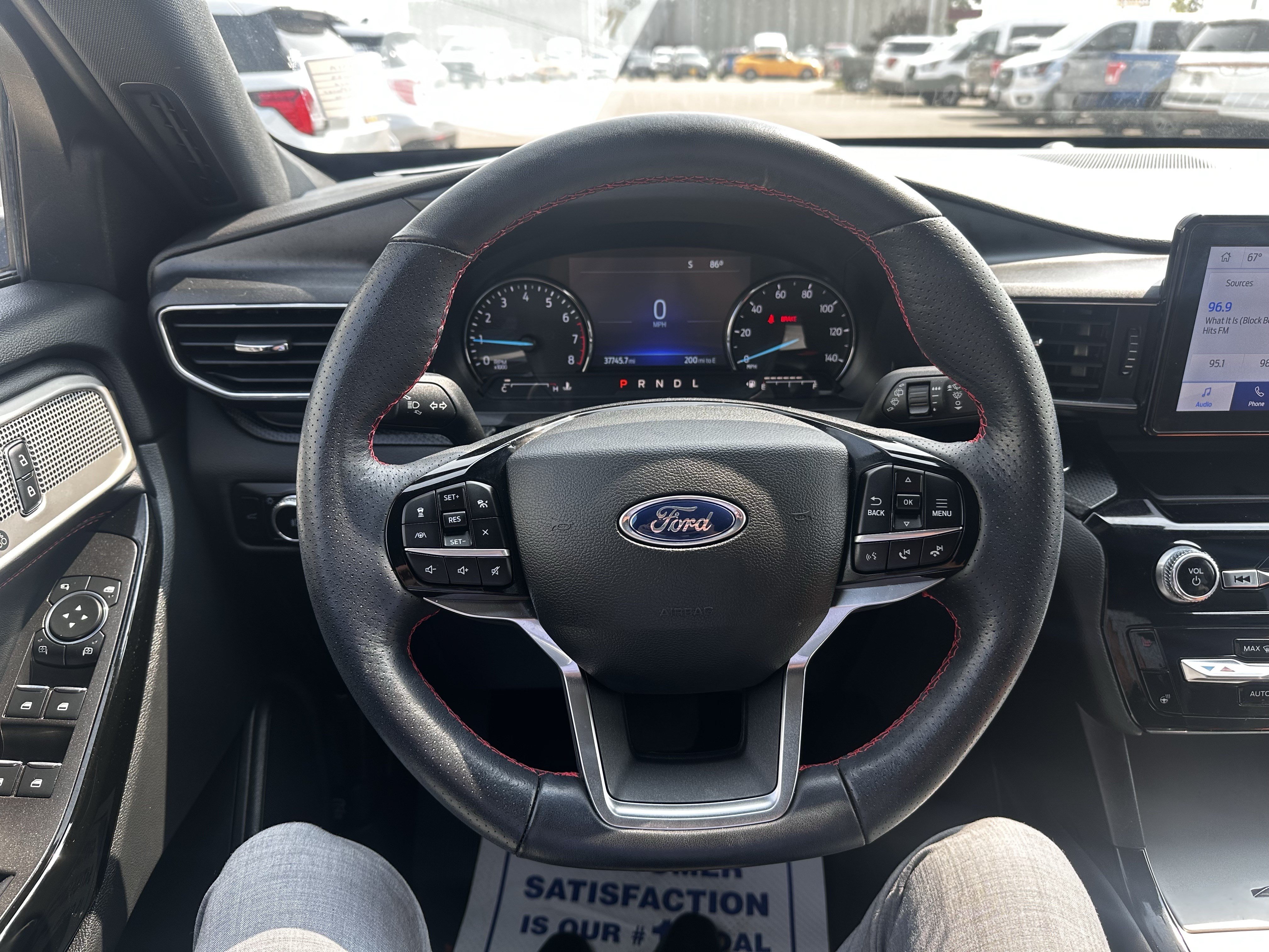 Certified 2023 Ford Explorer ST-Line w/ Class IV Trailer Tow Package AWD/4WD image 9