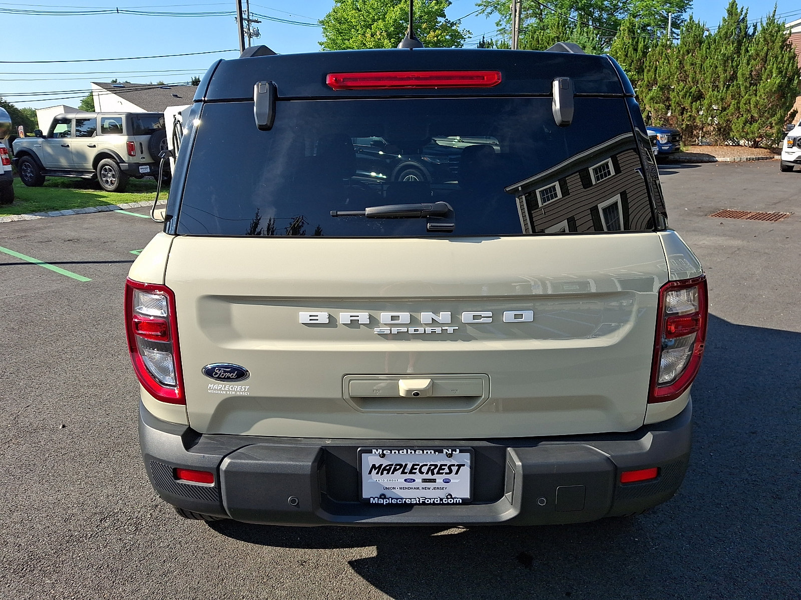 Certified 2025 Ford Bronco Sport Outer Banks w/ Outer Banks Tech Package+ AWD/4WD image 6