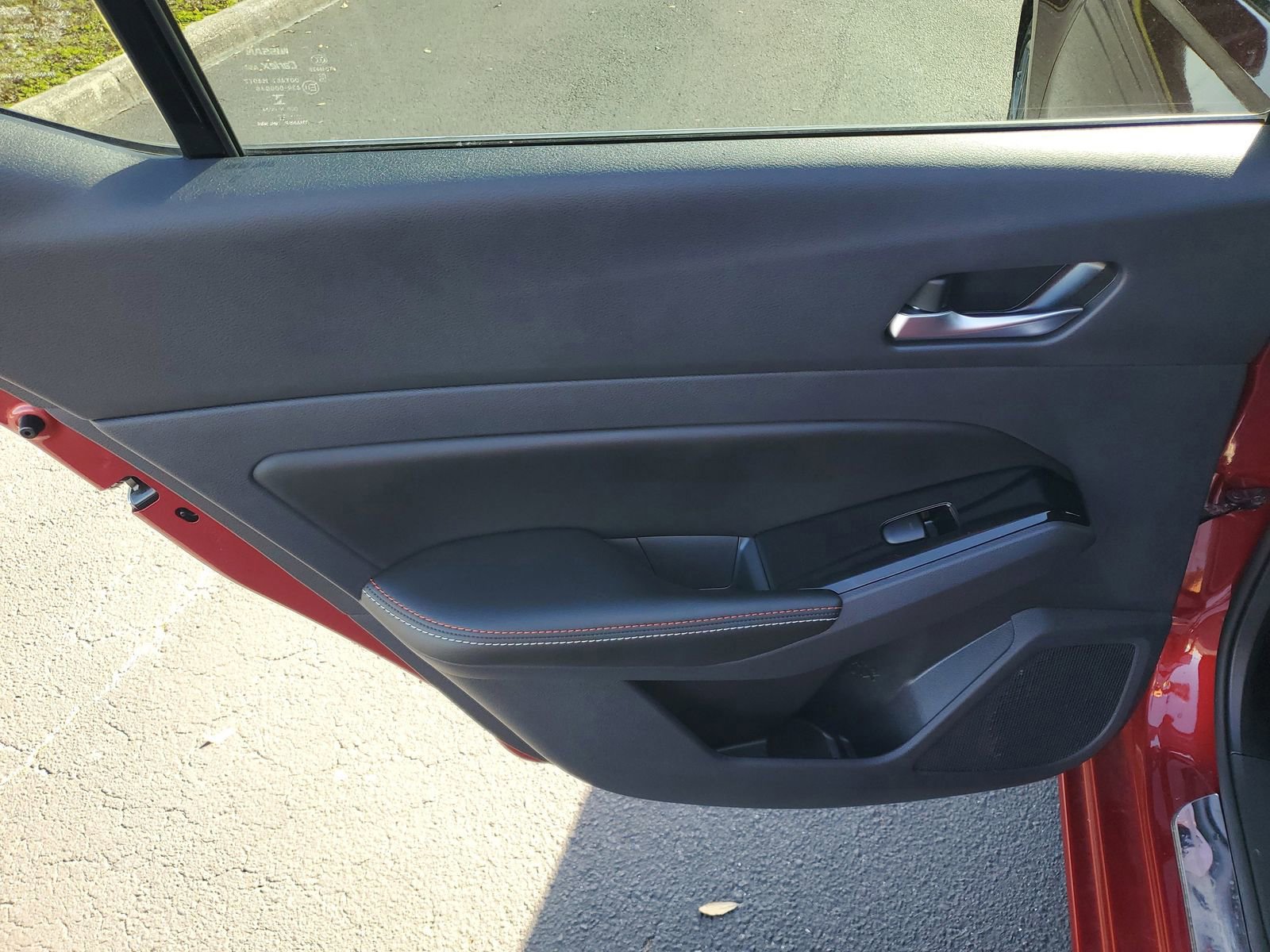 Used 2023 Nissan Altima 2.0 SR image 9